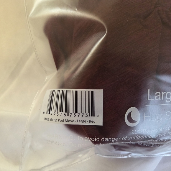 Hug Sleep Large Red Sleepsack - Picture 4 of 7